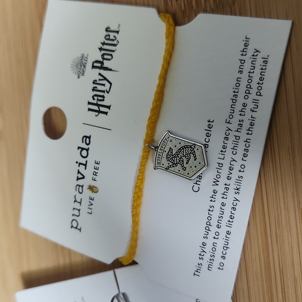 Pura Vida Original Harry Potter Collection Hufflepuff Set - Picture 3 of 3